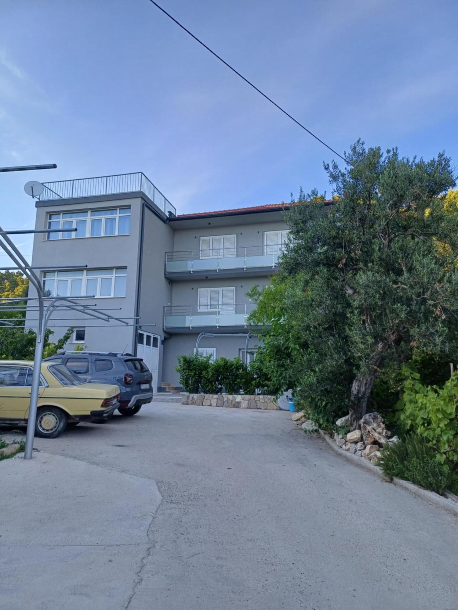 Apartments Andrea Jesenice  Exterior photo